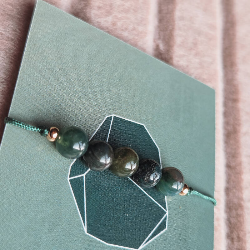 Armbandje edelsteen mosagaat handgemaakt sieraad van Joy & Clay