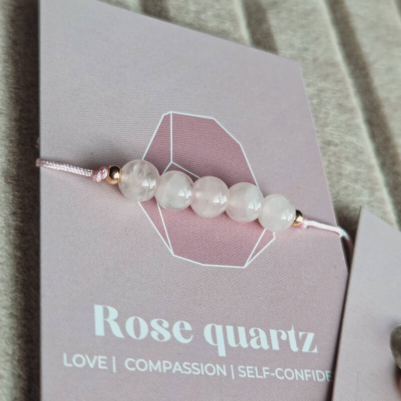Armbandje edelsteen rozenkwarts handgemaakt sieraad van Joy & Clay