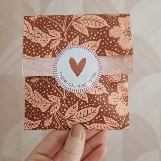 Suprisepakket handgemaakte oorbellen van Joy & Clay