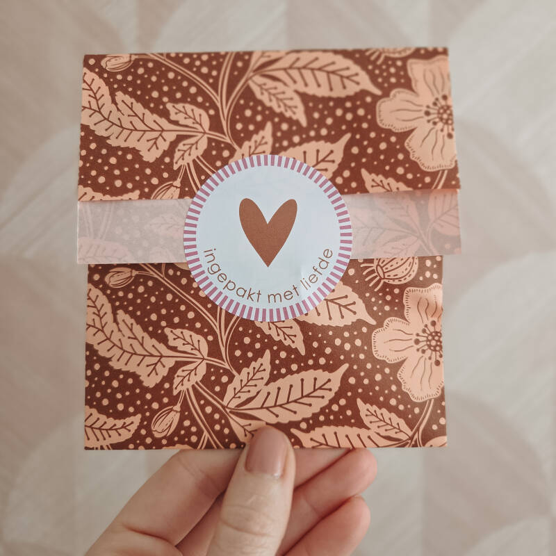 Suprisepakket handgemaakte oorbellen van Joy & Clay