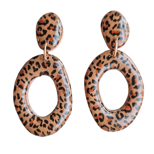 Oorbellen panterprint donut handgemaakte oorbellen van Joy & Clay