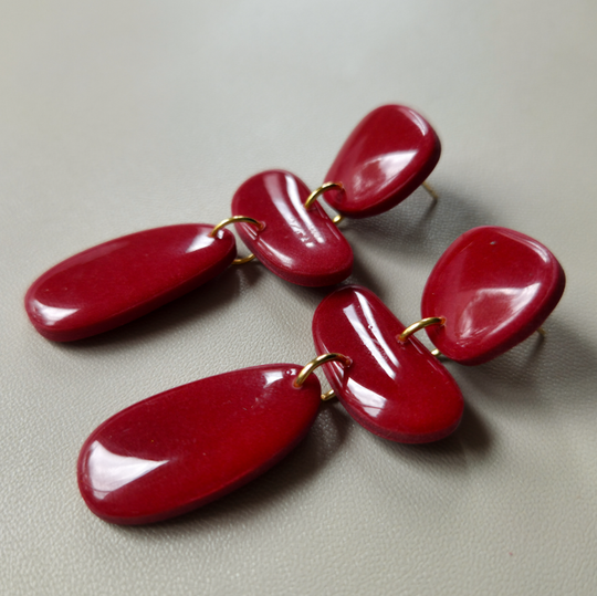 Lange statementoorbel rood
