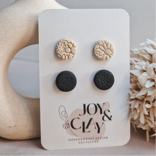 Zwart/beige studpack handgemaakt sieraad van Joy & Clay