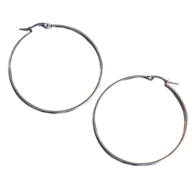 Grote ringen zilver handgemaakte oorbellen van Joy & Clay