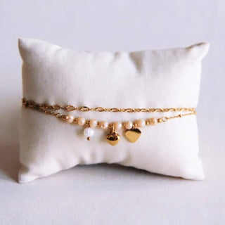 Dubbele armband, hartje en parel handgemaakt sieraad van Joy & Clay